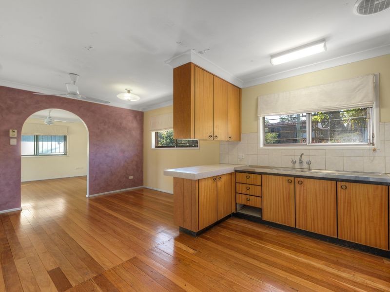 16 Ginahgulla Street, Mount Gravatt East QLD 4122