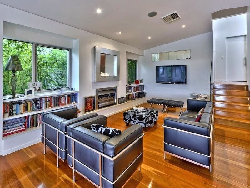 16 Mikado Street, Hamilton QLD 4007