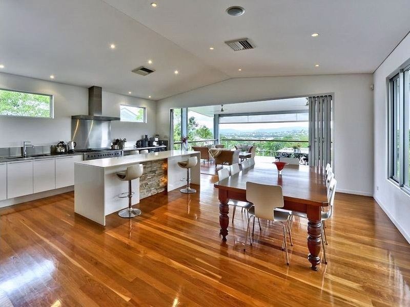 16 Mikado Street, Hamilton QLD 4007