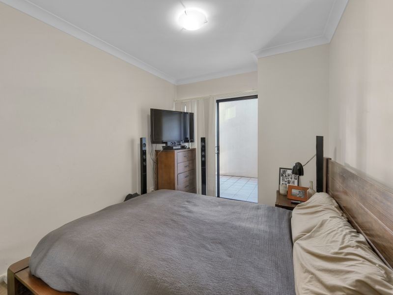 2/120 Commercial Road, Teneriffe QLD 4005