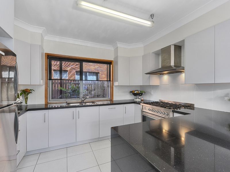 3 Fortune Street, Scarborough QLD 4020