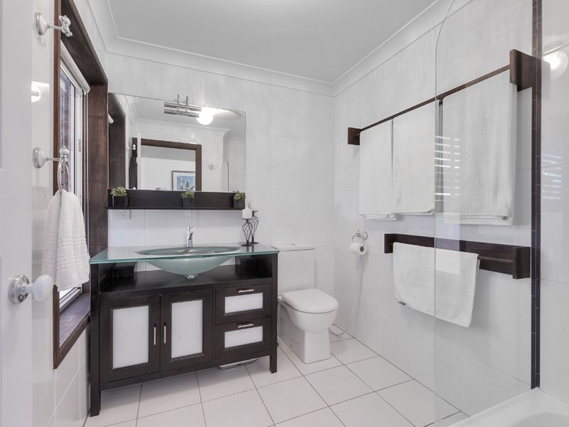 3 Fortune Street, Scarborough QLD 4020