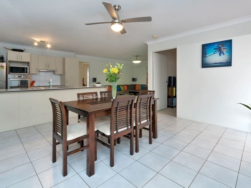 17 Figtree Court, Yamanto QLD 4305