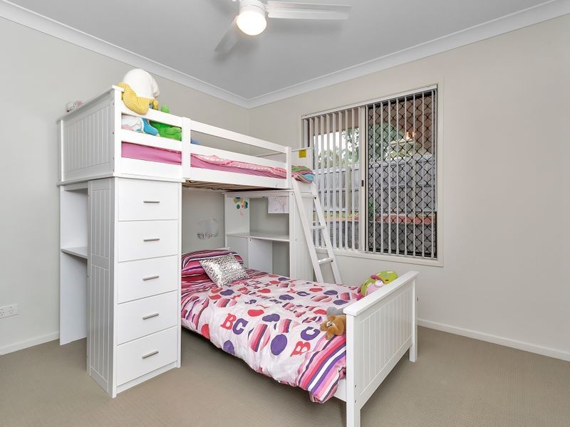 17 Figtree Court, Yamanto QLD 4305