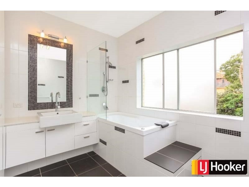 4/99 Moreton Street, New Farm QLD 4005