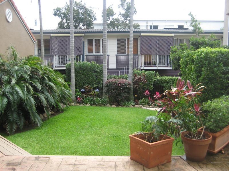 9/102 Langshaw Street, New Farm QLD 4005