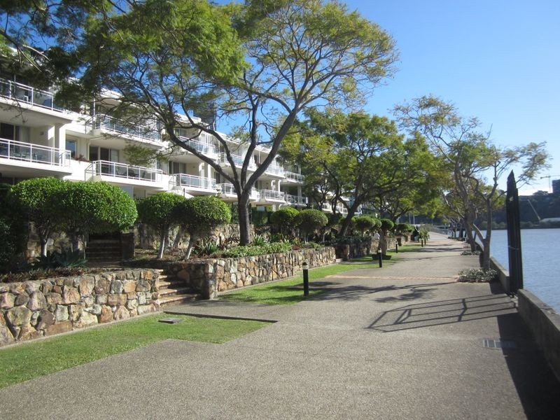 17/46 Rotherham Street, Kangaroo Point QLD 4169