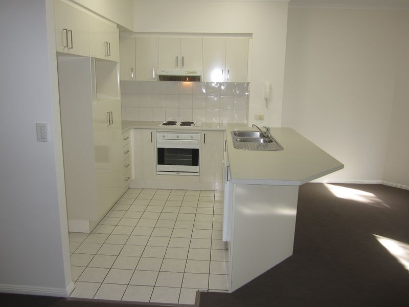 17/46 Rotherham Street, Kangaroo Point QLD 4169