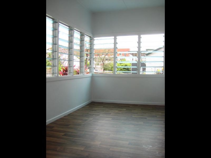 13 Chermside Street, Teneriffe QLD 4005