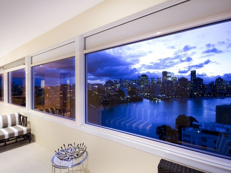 Penthouse A/172 Oxlade Drive, New Farm QLD 4005