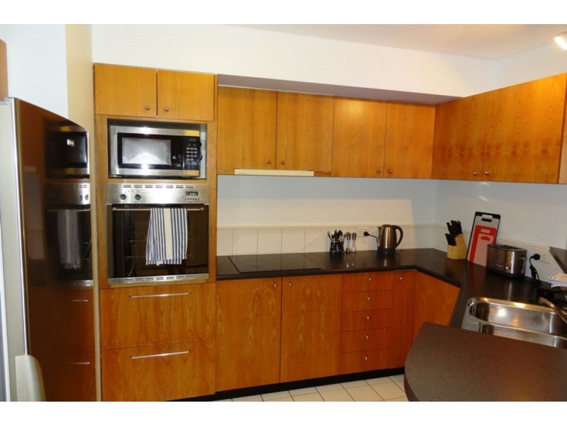 18/222 Bowen Terrace, New Farm QLD 4005