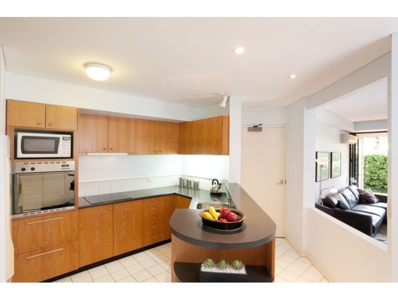 18/222 Bowen Terrace, New Farm QLD 4005