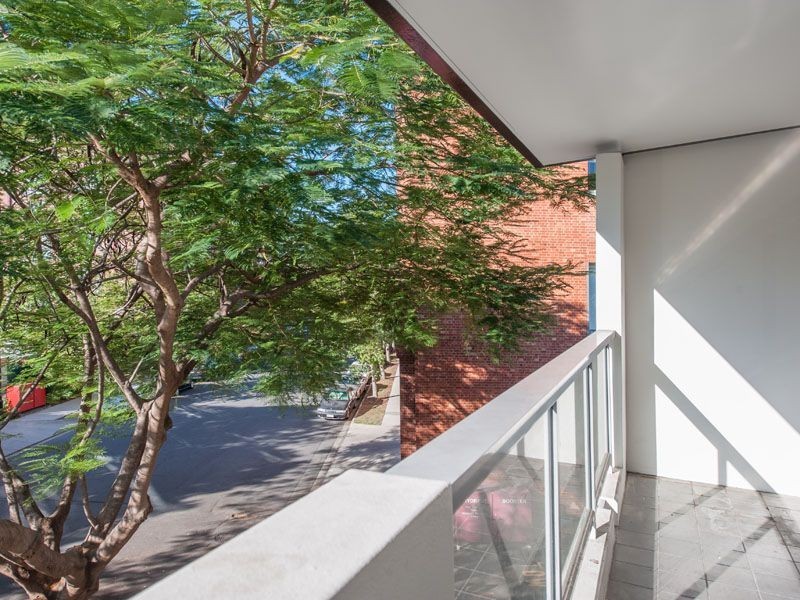 130/71 Beeston Street, Teneriffe QLD 4005