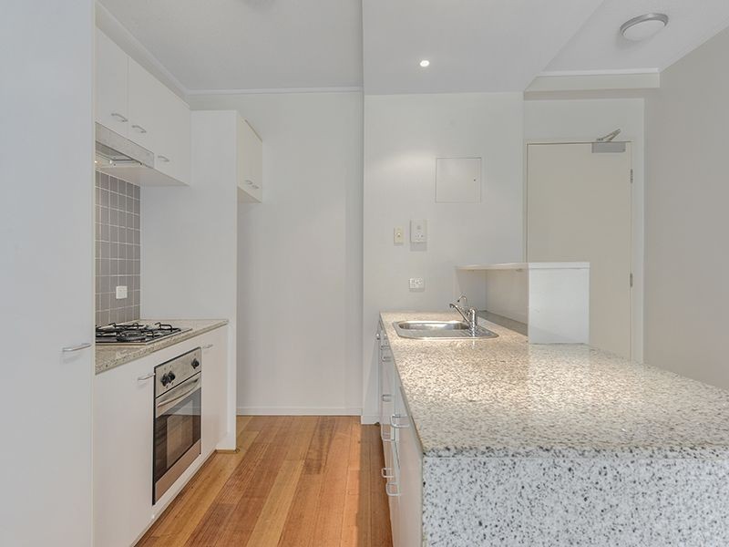 130/71 Beeston Street, Teneriffe QLD 4005
