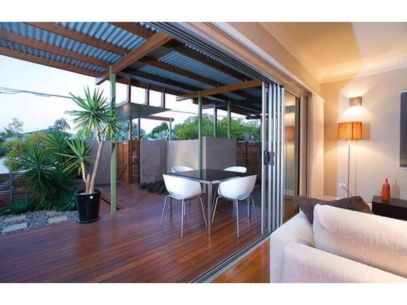 61 Chester Street, Newstead QLD 4006