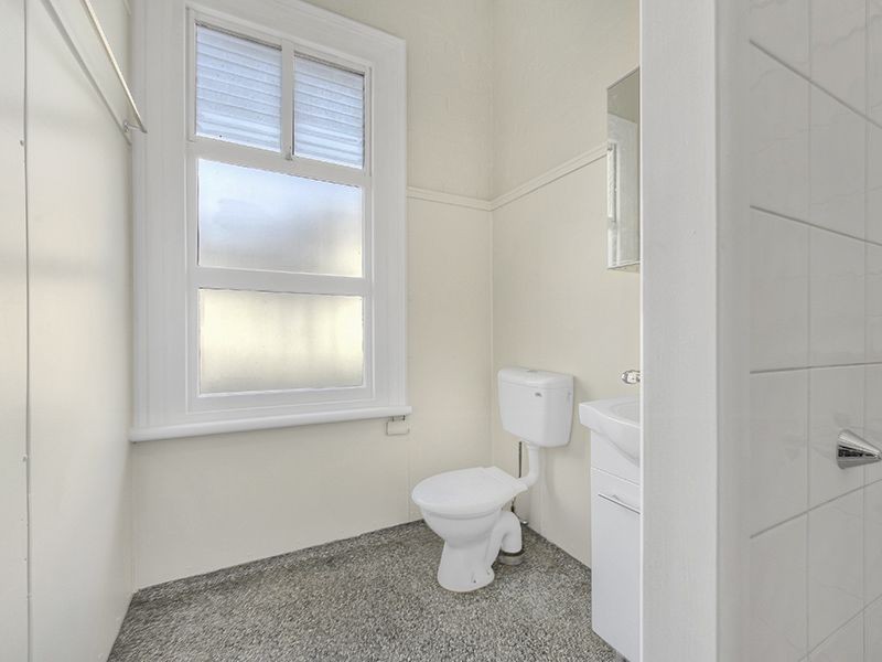 2/53 Merthyr Road, New Farm QLD 4005