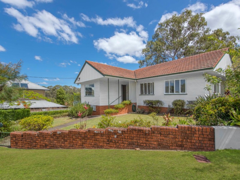 7 Sector Street, Coorparoo QLD 4151