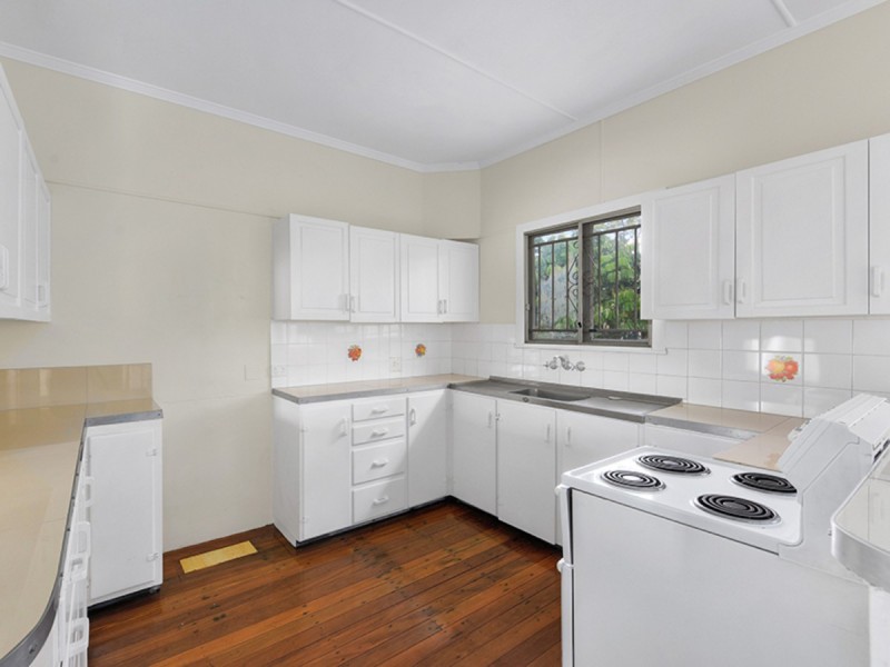 7 Sector Street, Coorparoo QLD 4151