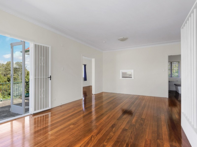 7 Sector Street, Coorparoo QLD 4151