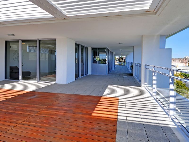 4711/126 Lamington St, New Farm QLD 4005