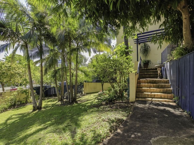 7/28 Hazlewood Street, New Farm QLD 4005