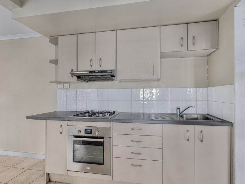 27b Kaye Street, Bardon QLD 4065