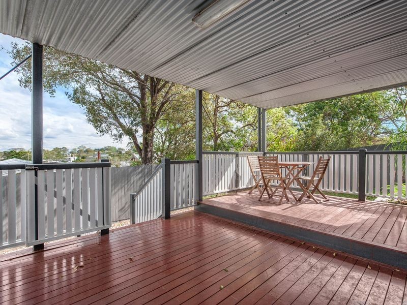 27b Kaye Street, Bardon QLD 4065