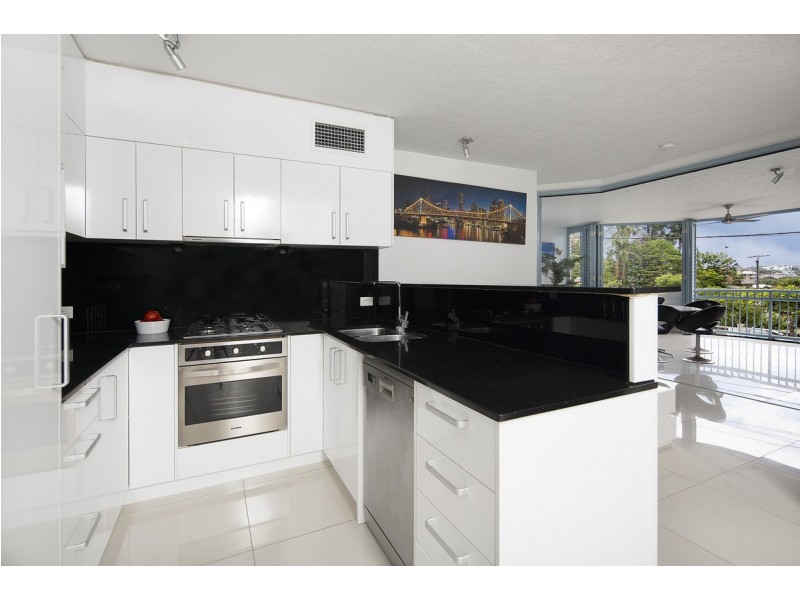 4/769 Brunswick Street, New Farm QLD 4005
