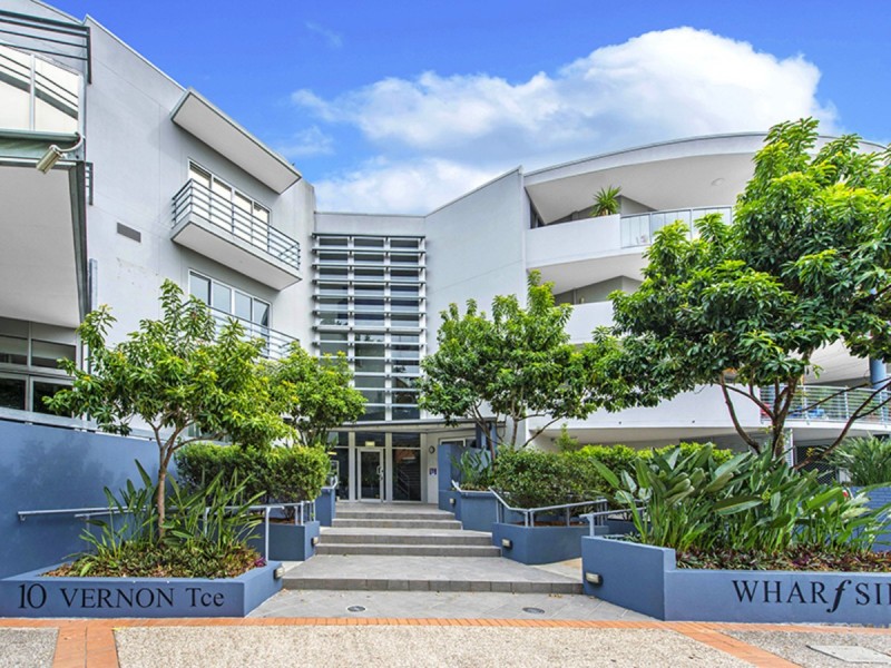 1/10 Vernon Terrace, Teneriffe QLD 4005