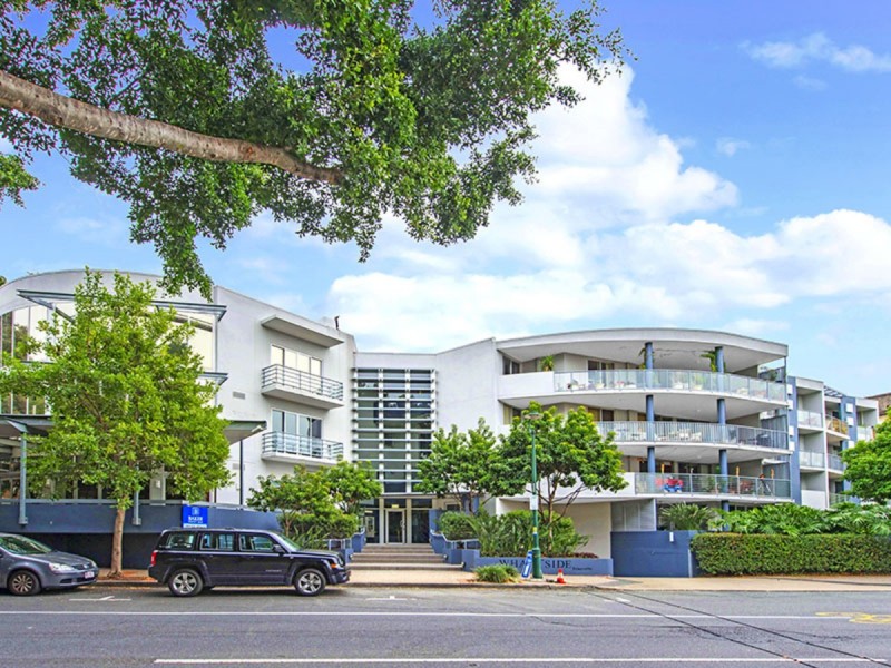 1/10 Vernon Terrace, Teneriffe QLD 4005