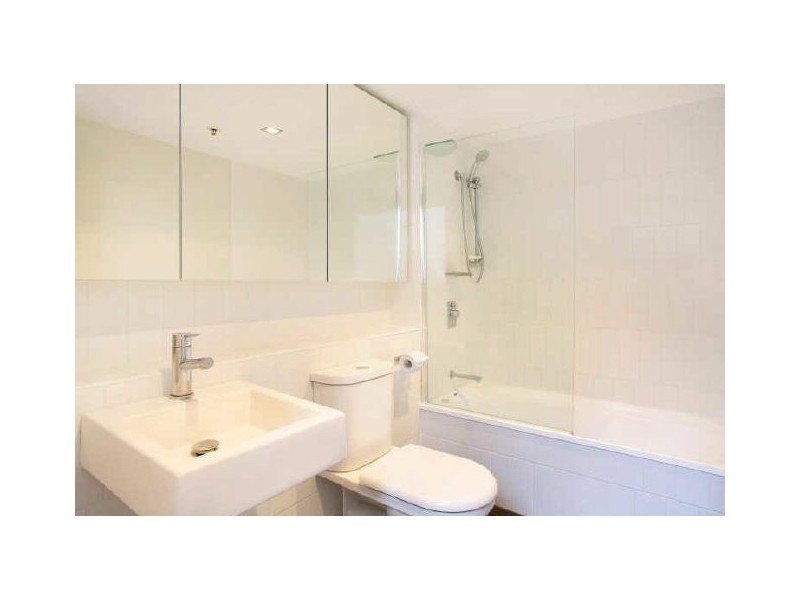 61/36 Vernon Terrace, Teneriffe QLD 4005