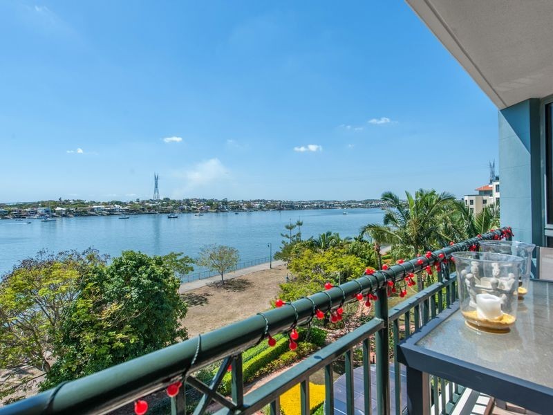 403/49b Newstead Terrace, Newstead QLD 4006