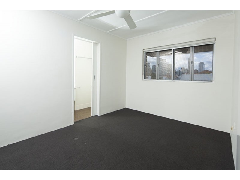 14/11 Llewellyn Street, New Farm QLD 4005