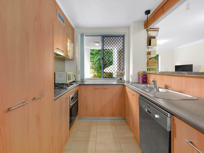 84/6 Merthyr Road, New Farm QLD 4005