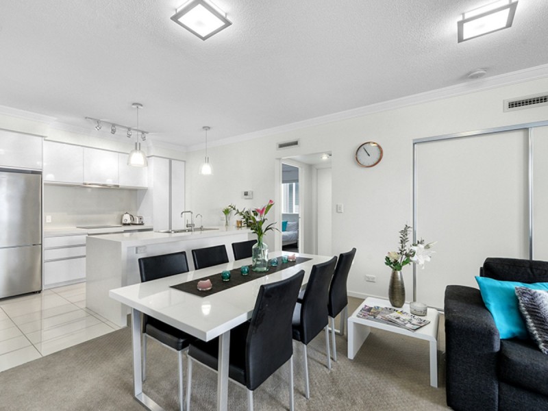 25/125 Bulimba Street, Bulimba QLD 4171