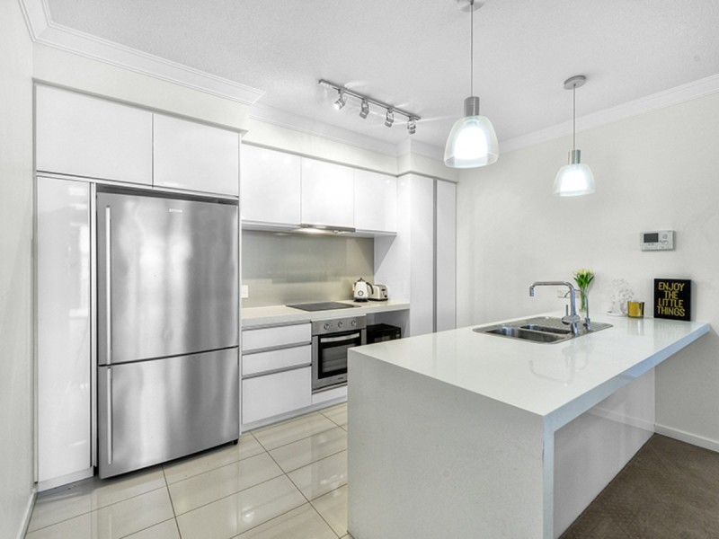 25/125 Bulimba Street, Bulimba QLD 4171