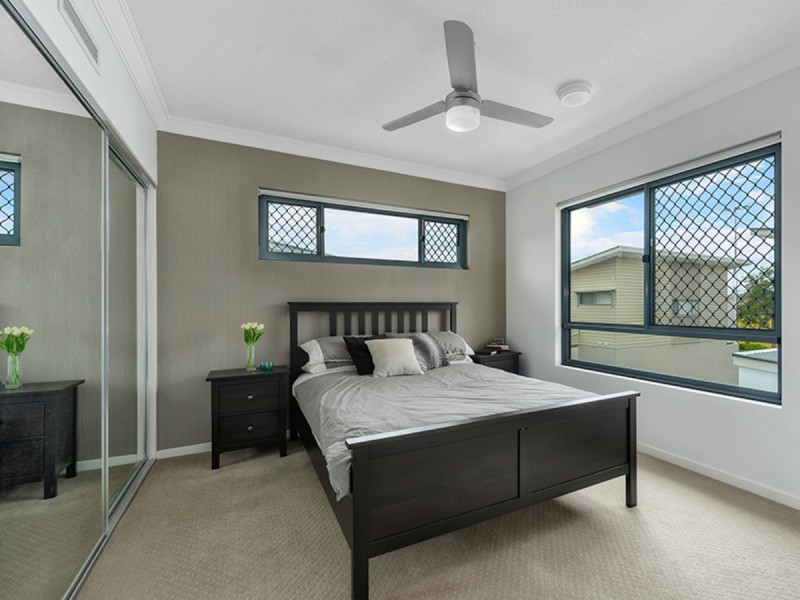 25/125 Bulimba Street, Bulimba QLD 4171