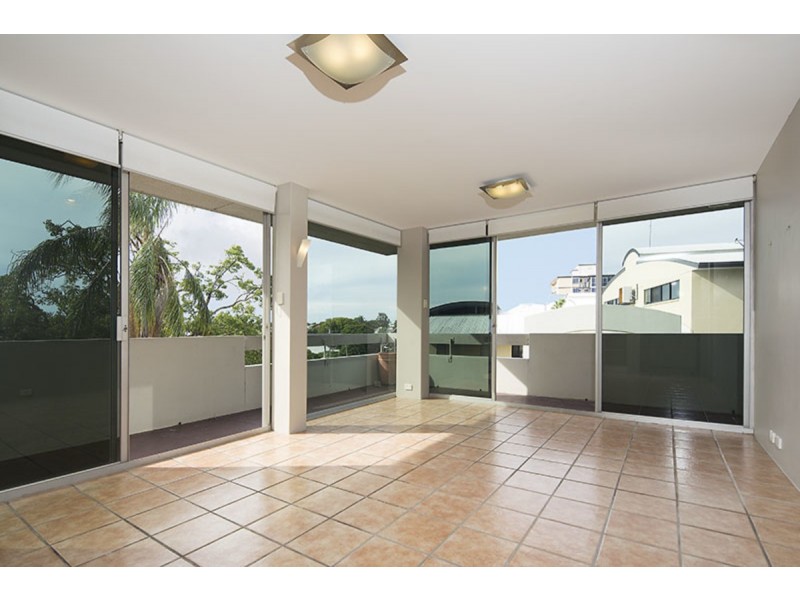 16/128 Oxlade Drive, New Farm QLD 4005