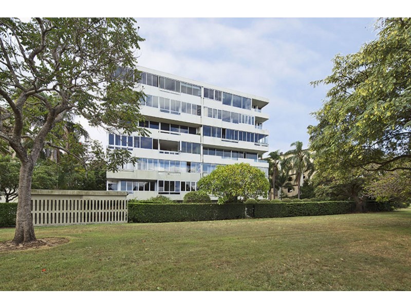 16/128 Oxlade Drive, New Farm QLD 4005