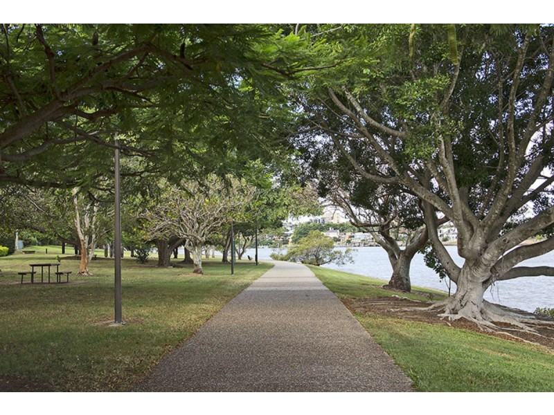 16/128 Oxlade Drive, New Farm QLD 4005