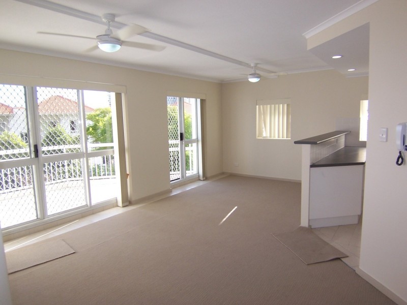 6/26 Merthyr Road, New Farm QLD 4005