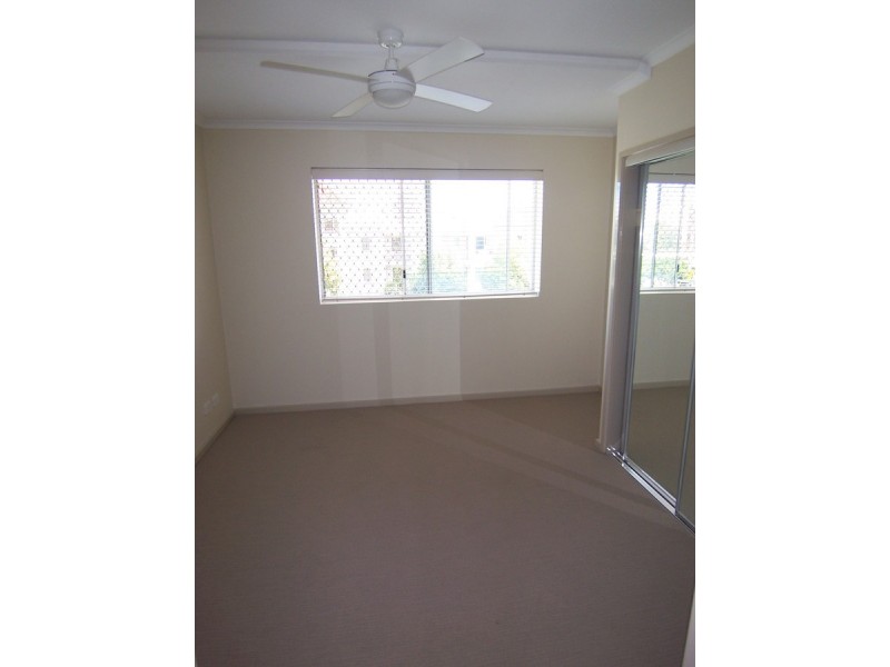 6/26 Merthyr Road, New Farm QLD 4005