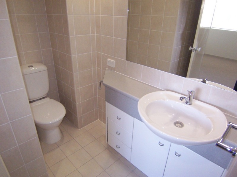 6/26 Merthyr Road, New Farm QLD 4005