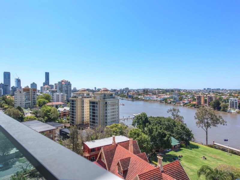 1007/18 Thorn Street, Kangaroo Point QLD 4169