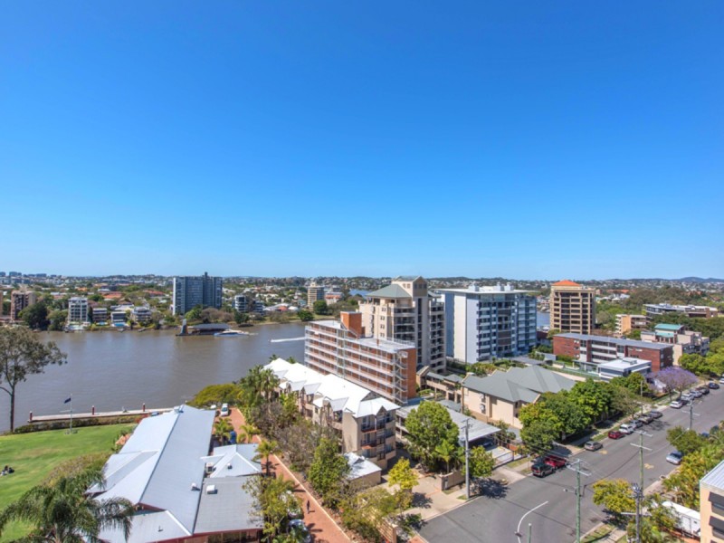 1007/18 Thorn Street, Kangaroo Point QLD 4169