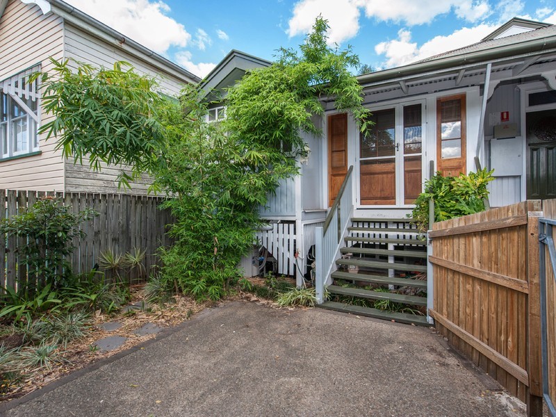 3/147 Merthyr Road, New Farm QLD 4005