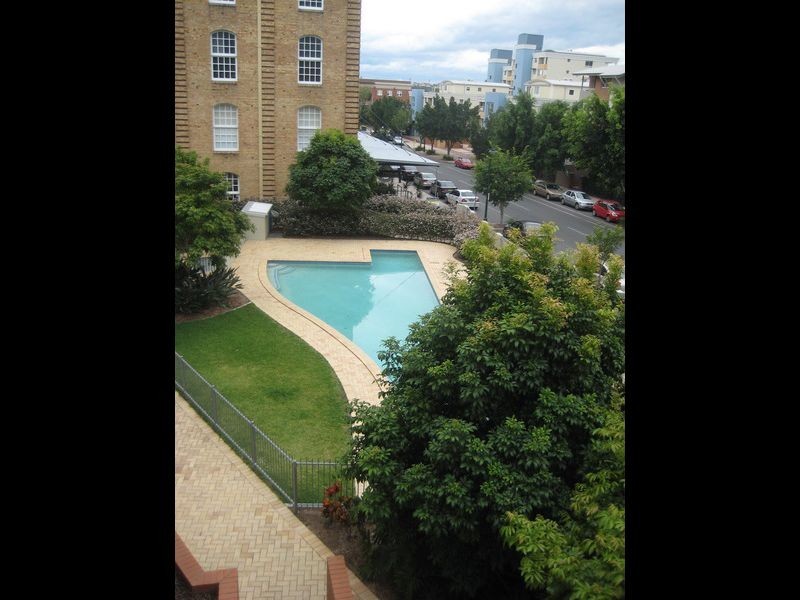 31/10 Vernon Terrace, Teneriffe QLD 4005