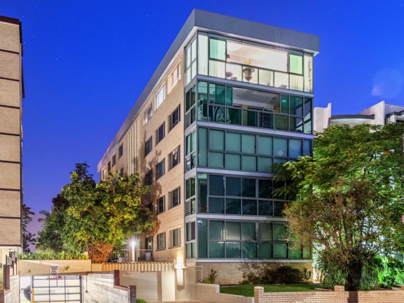 9/108 Oxlade Drive, New Farm QLD 4005