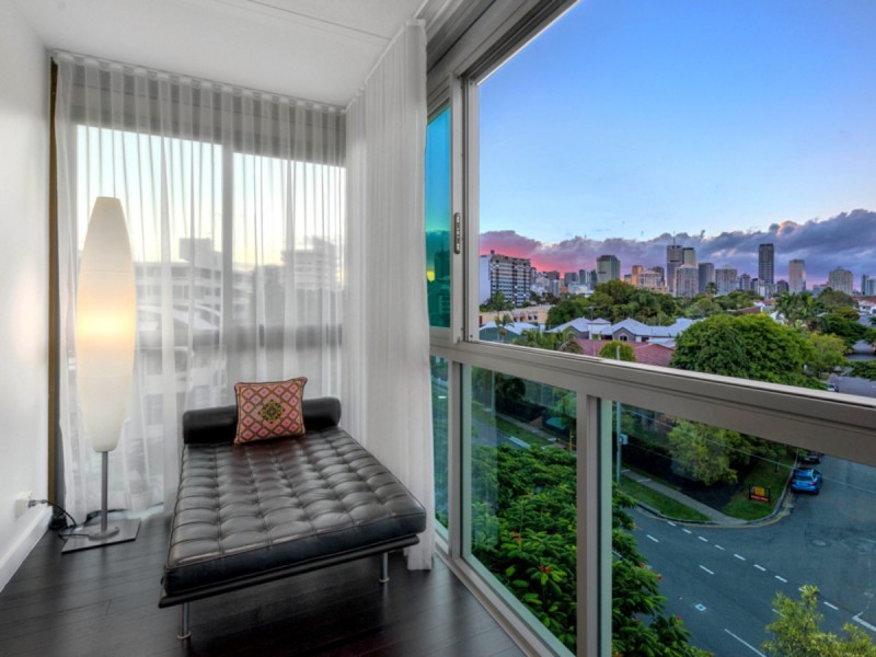 9/108 Oxlade Drive, New Farm QLD 4005