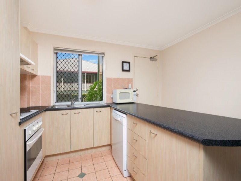 2/12 Camberwell Street, East Brisbane QLD 4169